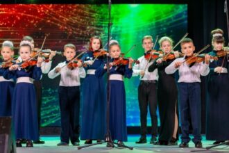 Кам’янець-Подільська міська рада оголосила, які юні таланти отримають премії по 10 тисяч гривень