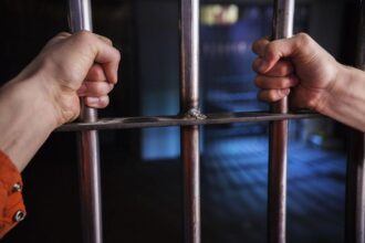За напад на родину підприємця в місті Деражня розбійник ув’язнений на 14,5 років