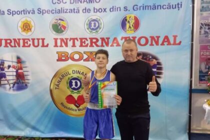 Юні боксери з Могилева-Подільського привезли з міжнародного турніру золото і бронзу