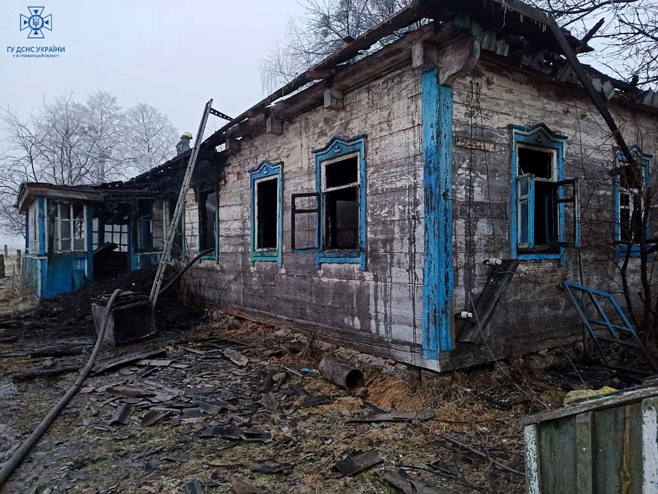 В Олевській громаді дві людини загинули у полум’ї пожежі