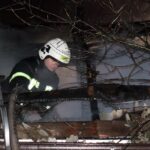 Через порушення при встановленні димаря загорівся будинок у Овручі