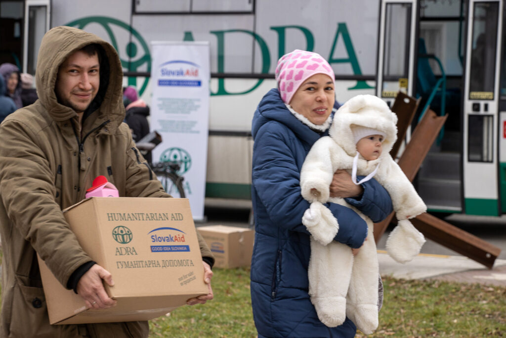 Понад 320 жителів Ірпеня отримали гуманітарну допомогу від благодійників