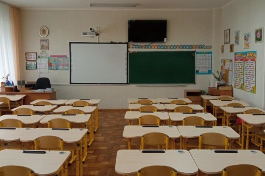Добре рішення міської ради - в Обухові підвищили зарплатню педагогам на 30%