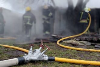 Вогнеборці у Бердичівському районі врятували житловий будинок