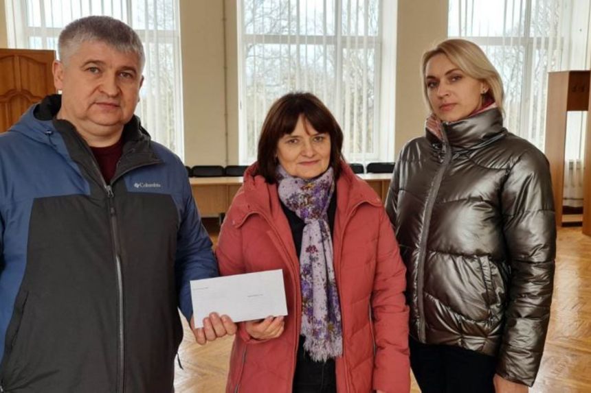 Піснею у Олевській громаді зібрали кошти для підтримки військових