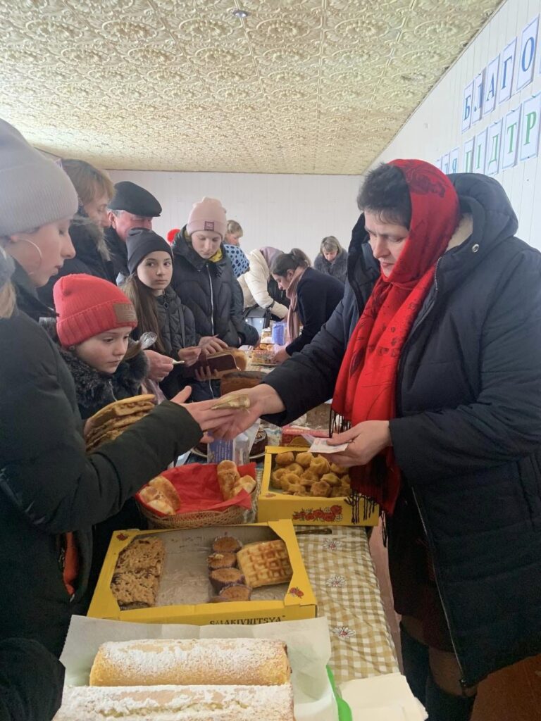 Скарбничку підтримки ЗСУ у Олевській громаді поповнили жителі Калинівки