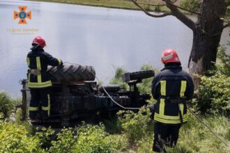 У Погребищенському районі загинув чоловік, який намагався спинити трактор