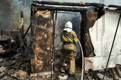 Будинок вигорів ущент: в Обухівському районі гасили масштабну пожежу