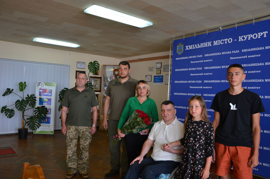 Захисника з Хмільницького району відзначили посмертно орденом